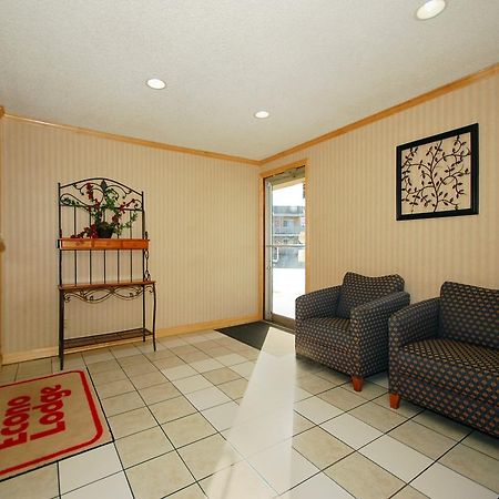 Rodeway Inn West Dodge Омаха Интериор снимка