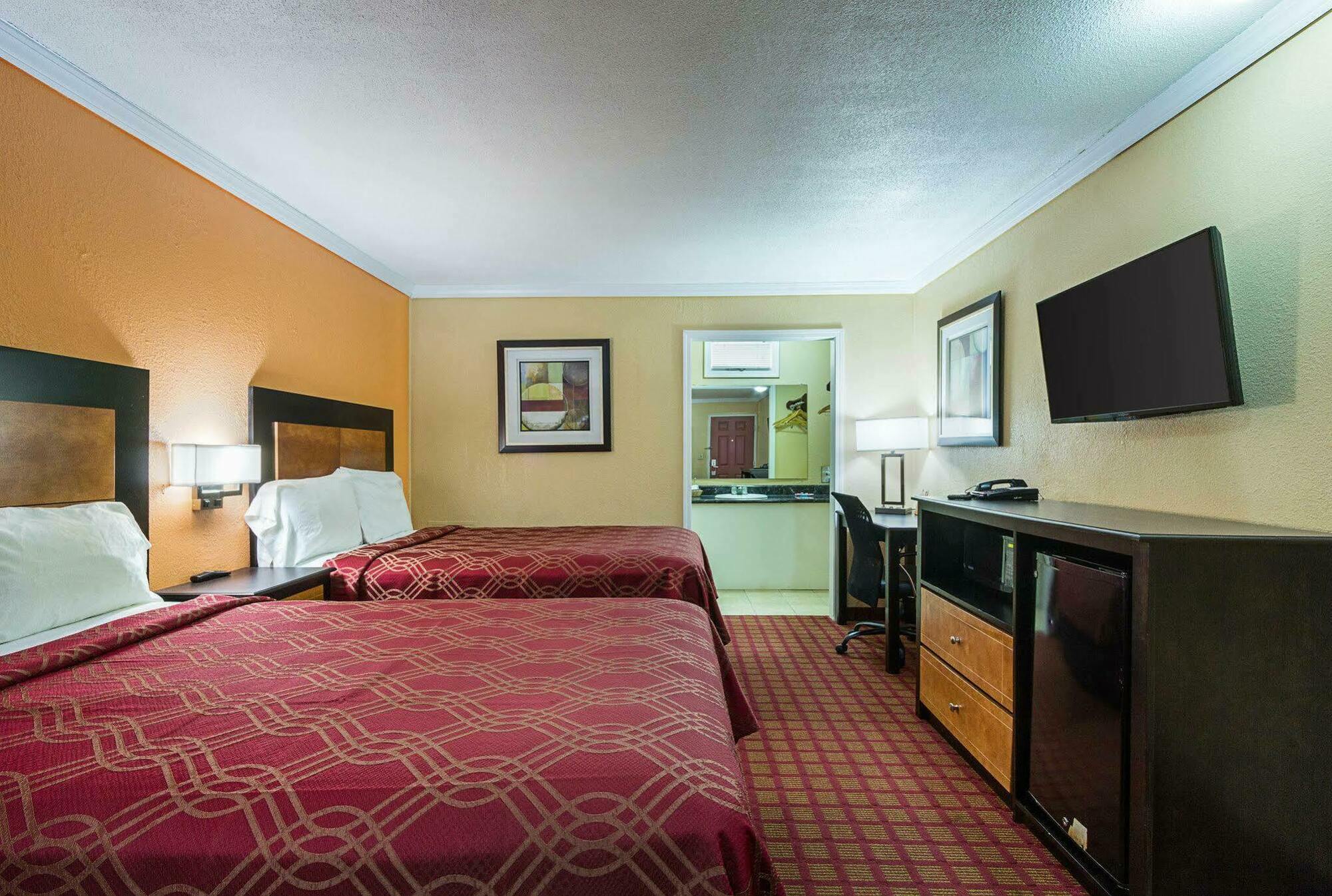 Rodeway Inn West Dodge Омаха Екстериор снимка